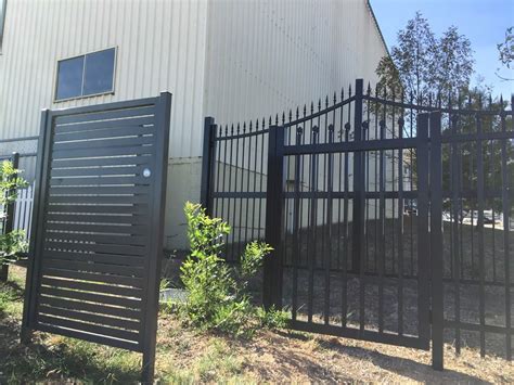 fencing and gate centre queanbeyan